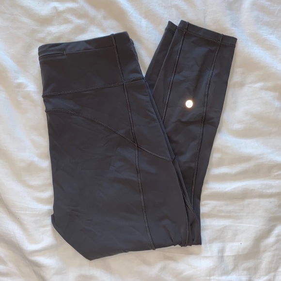 Lululemon Charcoal Gray Cropped Leggings - Picture 2 of 2